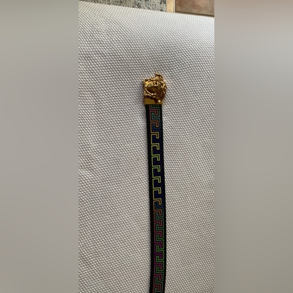 Authentic Versace belt for sale - Picture 3 of 10